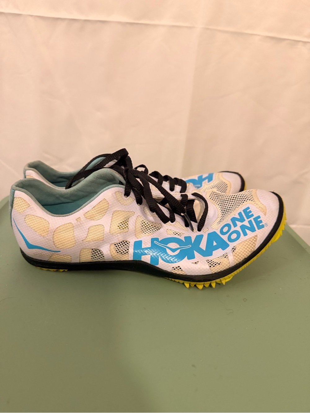 Women’s Hoka One Rocket MD Track Running Spikes